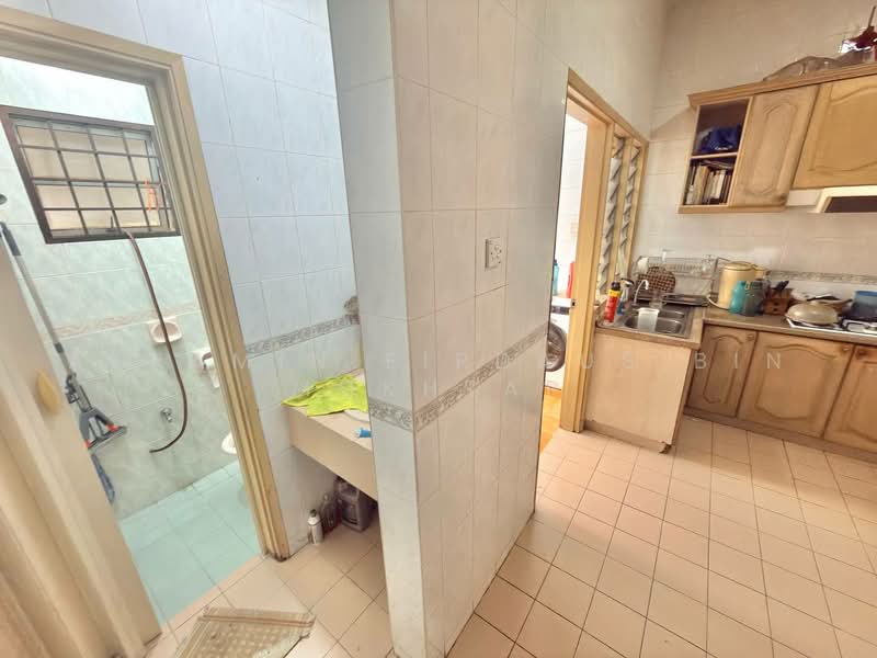 Rumah Teres 2 Tingkat untuk Dijual di Bukit Jelutong (Shah Alam) - Akramin Firdaus Bin Mokhtar - PropertyGuru.com.my