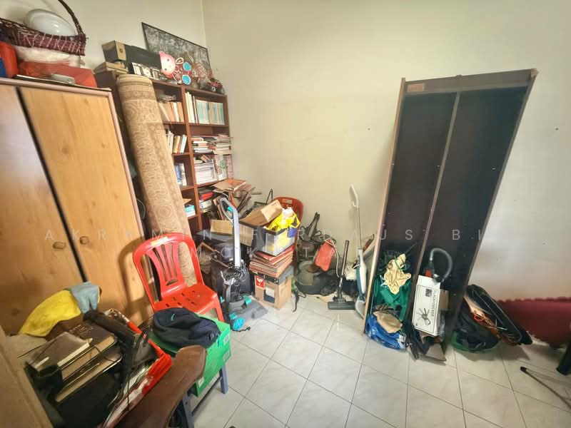 Rumah Teres 2 Tingkat untuk Dijual di Bukit Jelutong (Shah Alam) - Akramin Firdaus Bin Mokhtar - PropertyGuru.com.my