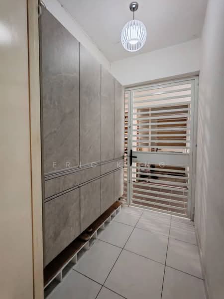 Kondominium untuk Dijual di Elit Heights @ Bayan City - Eric Kang - Entrance - PropertyGuru.com.my