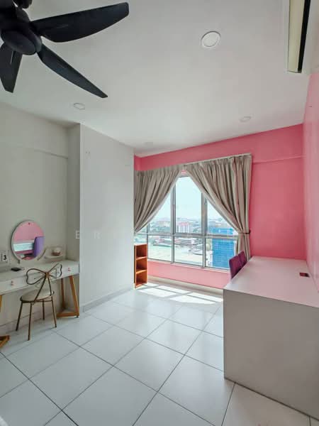 Kondominium untuk Dijual di Elit Heights @ Bayan City - Eric Kang - Bedroom - PropertyGuru.com.my
