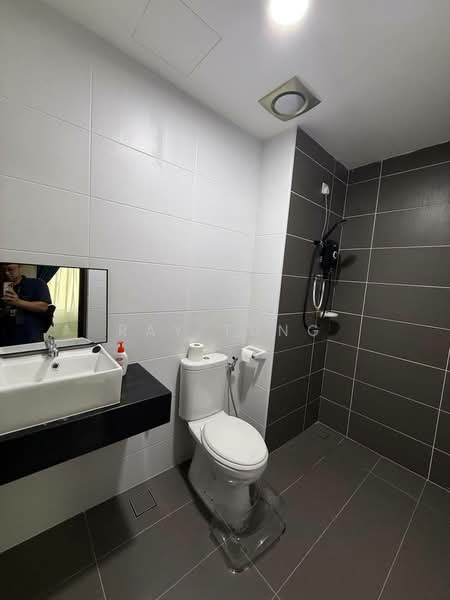 Service Residence for Rent at KSL Residence @ Daya - Ray Tung - Bathroom - PropertyGuru.com.my
