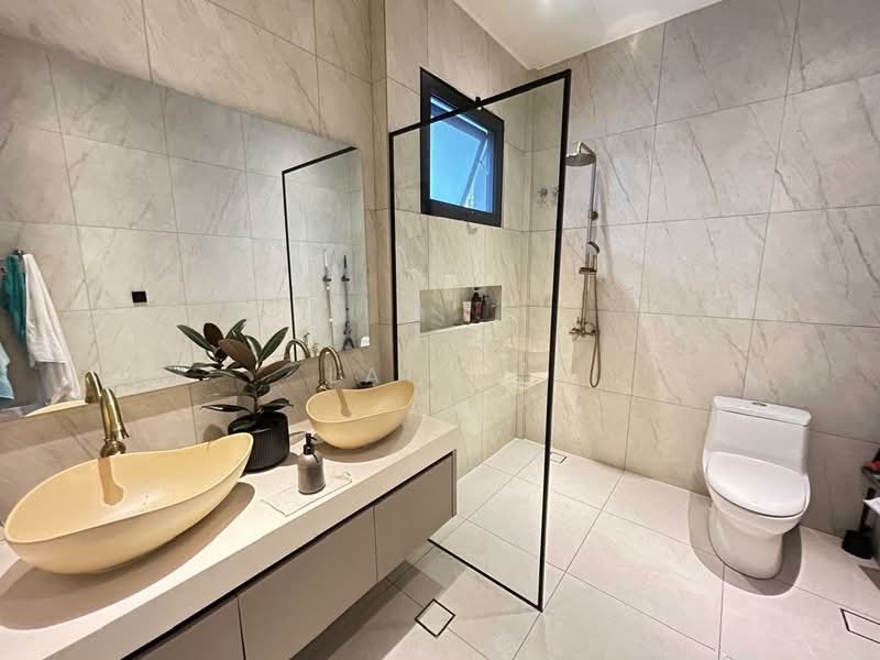 Bungalow for Sale in Usj 3 (Subang Jaya) - Lai YK - Bathroom - PropertyGuru.com.my