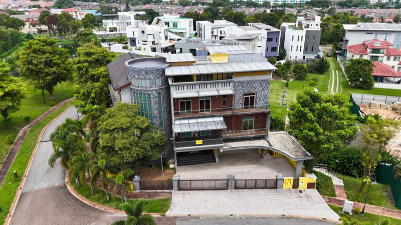 Bungalow for Sale in Seri Kembangan (Selangor) - Gordan Wong - Exterior - PropertyGuru.com.my