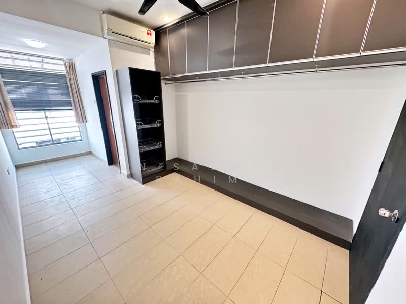 Rumah Teres 2-Tingkat untuk Dijual di Kajang (Selangor) - Herman Sazwan Nor Rahim - Bedroom - PropertyGuru.com.my