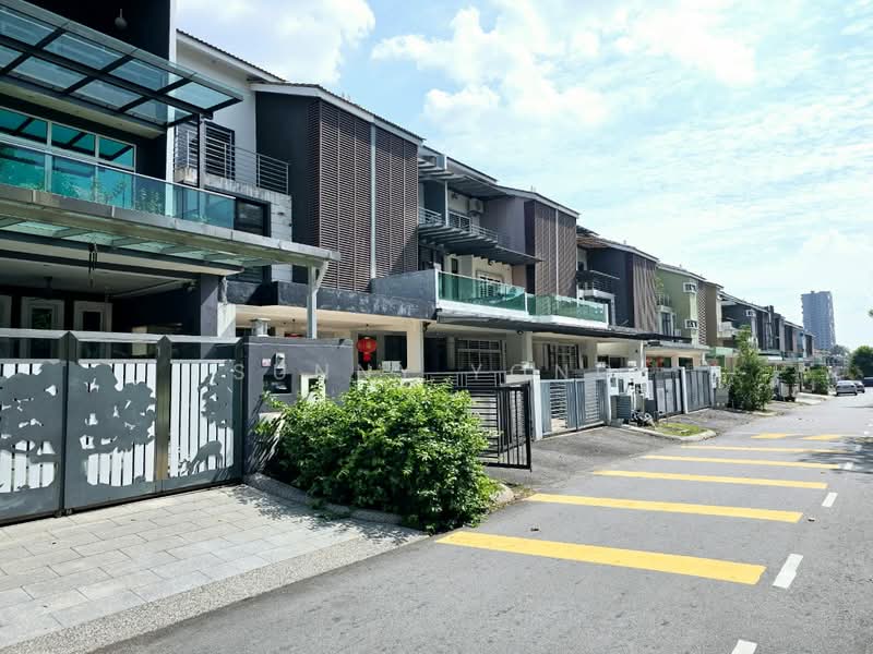 Rumah Teres 2.5 Tingkat untuk Dijual di Bandar Puteri Puchong (Puchong) - SUNNY YONG - Exterior - PropertyGuru.com.my