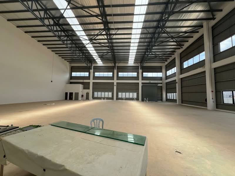 Factory for Rent in Sungai Buloh (Selangor) - Sam Tan - Interior - PropertyGuru.com.my