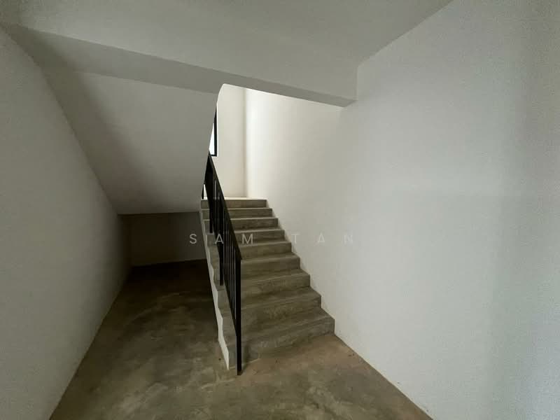 Factory for Rent in Sungai Buloh (Selangor) - Sam Tan - Interior - PropertyGuru.com.my