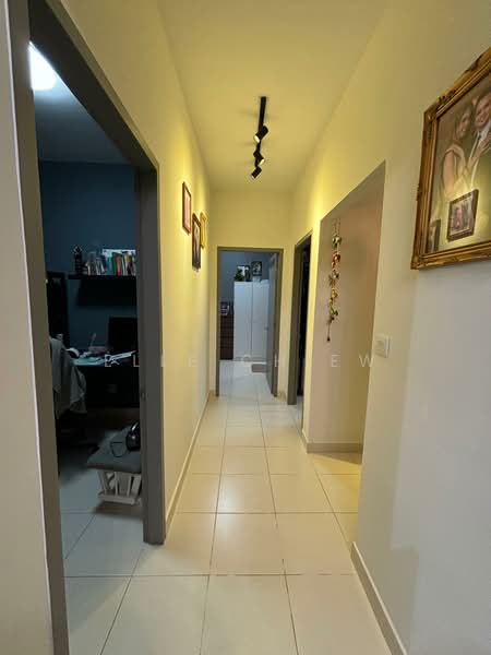 Apartment for Rent at Aman 1 - Elle Chiew - Corridor - PropertyGuru.com.my