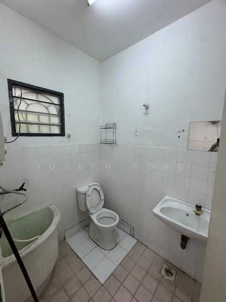 Rumah Teres 2 Tingkat untuk Dijual di Taman Arkid (Menglembu) - Joseph Wong - PropertyGuru.com.my
