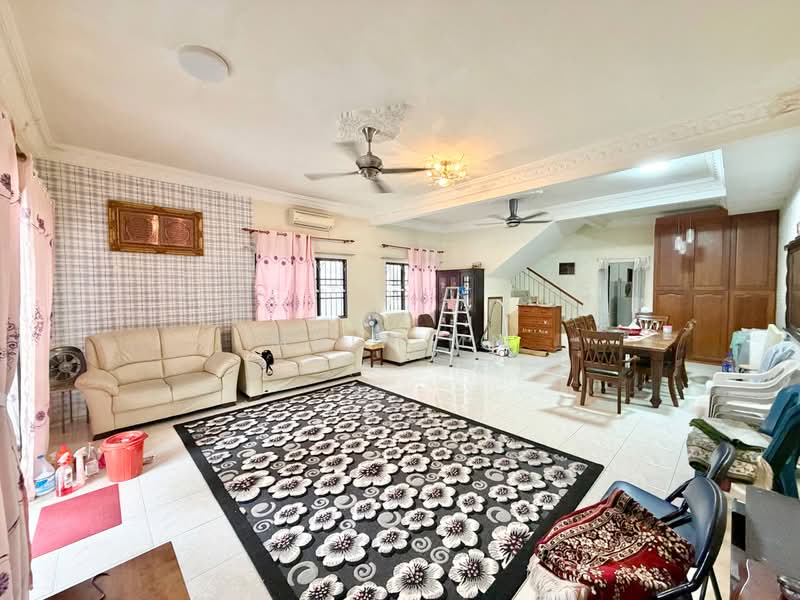 Rumah Teres 2-Tingkat untuk Dijual di Shah Alam (Selangor) - Muin Mn - Living Room - PropertyGuru.com.my