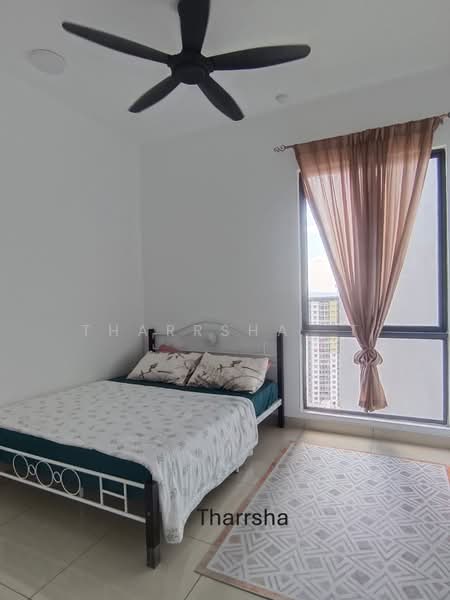 Kondominium untuk Disewa di Topaz Residence - Tharrsha. T - Bedroom - PropertyGuru.com.my
