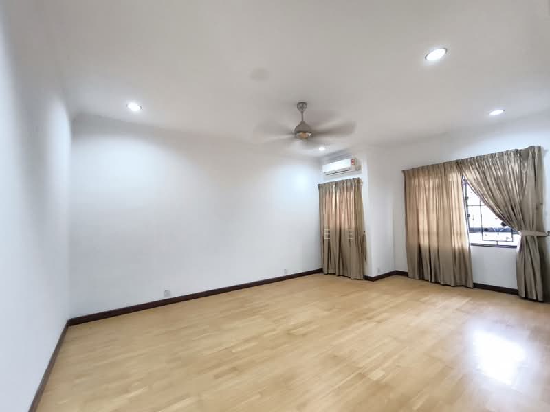 2-storey Terraced House for Sale in Bandar Kinrara Seksyen 6 (Bandar Kinrara) - Leon Lee - Interior - PropertyGuru.com.my