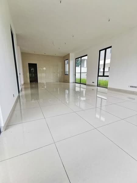 Rumah Banglo untuk Dijual di Seremban (Negeri Sembilan) - Marcus Yeow - Living Room - PropertyGuru.com.my