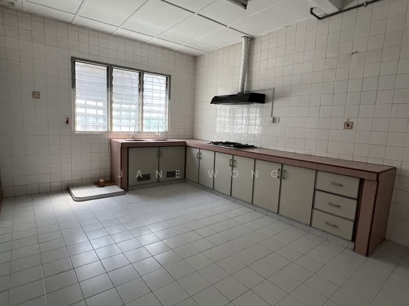 Rumah Teres 2 Tingkat untuk Dijual di Usj 5 (Subang Jaya) - Jane Wong - Kitchen - PropertyGuru.com.my