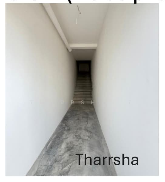 Shop for Rent in Semenyih (Selangor) - Tharrsha. T - Corridor - PropertyGuru.com.my
