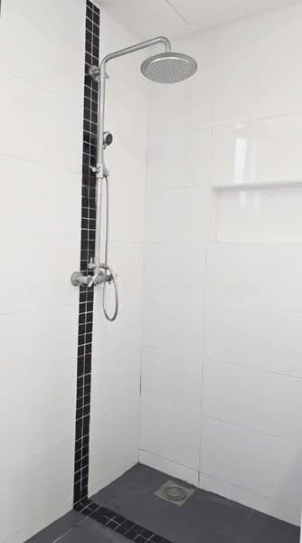 Servis Apartment untuk Disewa di Ritze Perdana 2 - Oscar Phang - Bathroom - PropertyGuru.com.my