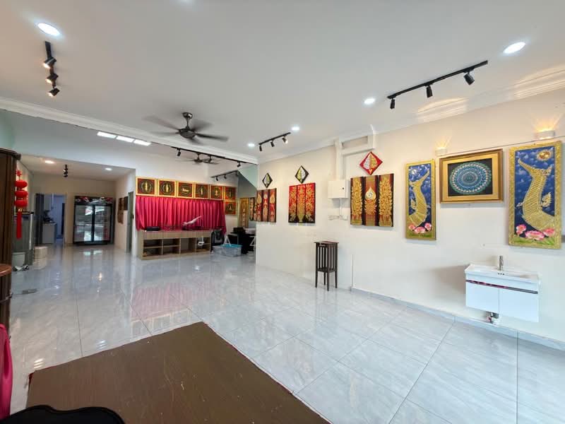 Shop for Sale in Bandar Uda Utama (Johor Bahru) - Jaz Lee - PropertyGuru.com.my