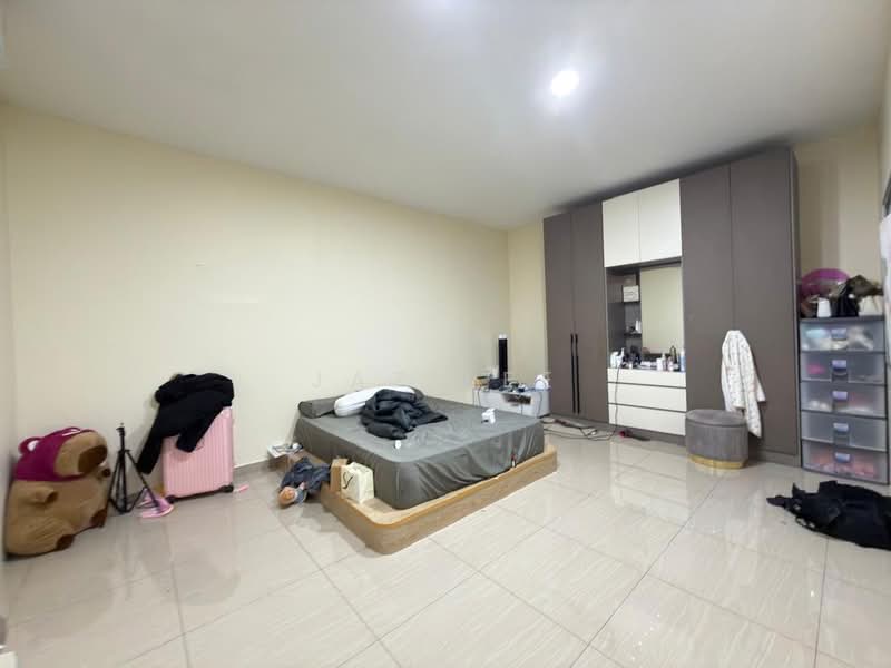 Shop for Sale in Bandar Uda Utama (Johor Bahru) - Jaz Lee - PropertyGuru.com.my