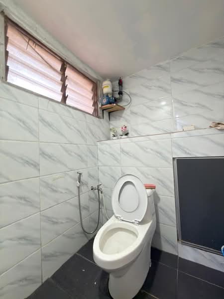 Shop for Sale in Bandar Uda Utama (Johor Bahru) - Jaz Lee - PropertyGuru.com.my