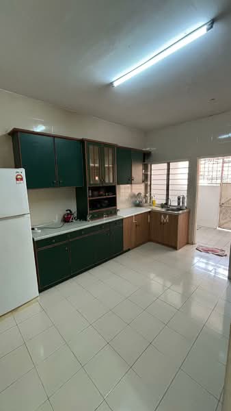 Rumah Teres 2 Tingkat untuk Dijual di Sungai Long (Bandar Sungai Long) - Jake Lim - Kitchen - PropertyGuru.com.my