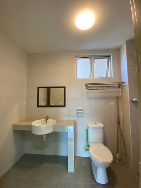 Pangsapuri untuk Disewa di Austin Suites (Permata Austin) - Edward Siow - Bathroom - PropertyGuru.com.my