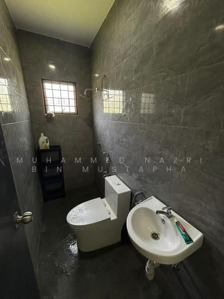 Rumah Banglo untuk Dijual di Bandar Bukit Beruntung (Bukit Beruntung) - Muhammed Nazri bin Mustapha - Bathroom - PropertyGuru.com.my