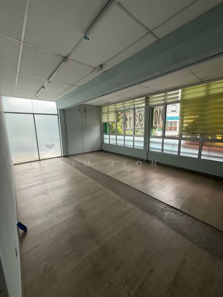 Office for Rent in Bandar Botanic (Klang) - Lim Jeon - Interior - PropertyGuru.com.my