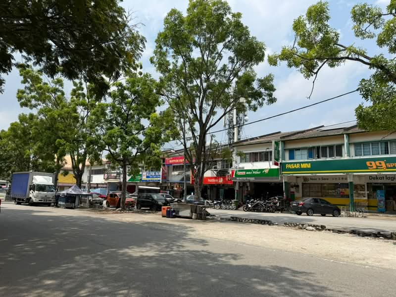 Shop for Sale in Taman Impian Ehsan (Balakong) - Ben Yong - Exterior - PropertyGuru.com.my