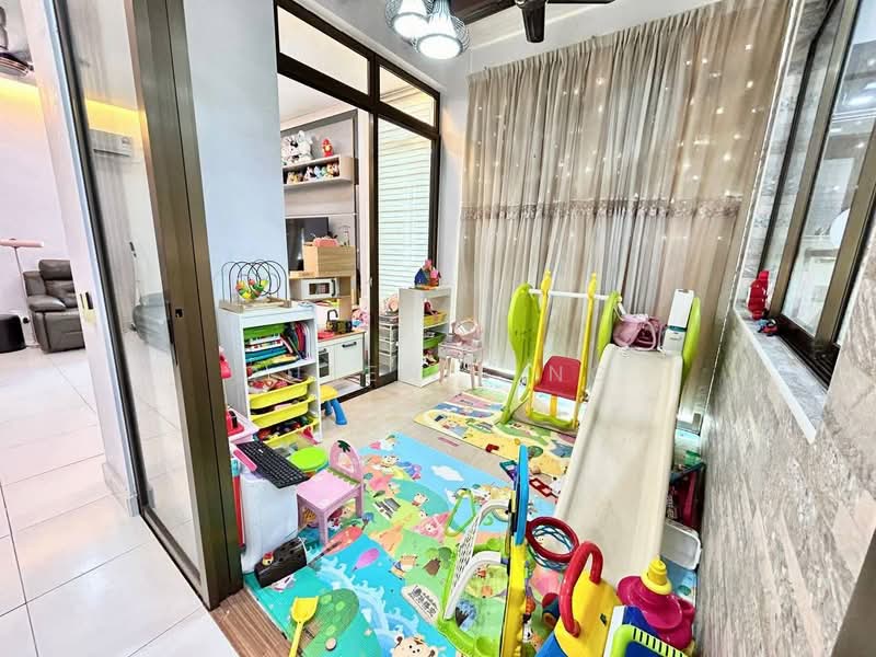 Rumah Kluster untuk Dijual di Setia Tropika (Johor Bahru) - Queenie Ng - PropertyGuru.com.my