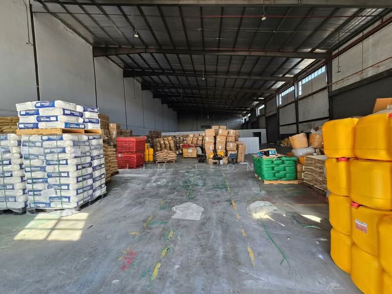 Gudang untuk Disewa di Seksyen 33 (Shah Alam) - Lim Jeon - Interior - PropertyGuru.com.my