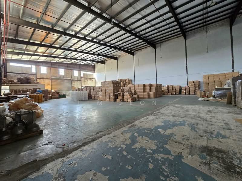 Gudang untuk Disewa di Seksyen 33 (Shah Alam) - Lim Jeon - Interior - PropertyGuru.com.my