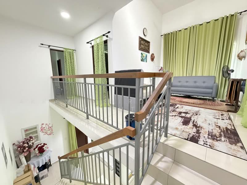 Rumah Teres 2 Tingkat untuk Dijual di Seksyen 30 (Shah Alam) - Akramin Firdaus Bin Mokhtar - PropertyGuru.com.my