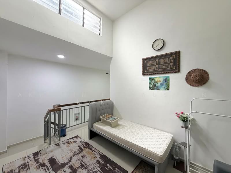 Rumah Teres 2 Tingkat untuk Dijual di Seksyen 30 (Shah Alam) - Akramin Firdaus Bin Mokhtar - PropertyGuru.com.my