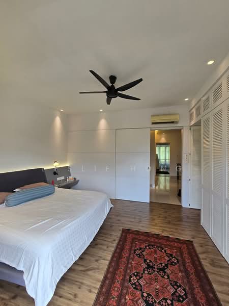 3-storey Terraced House for Sale in Tanjung Bungah (Penang) - Leslie Hong - Bedroom - PropertyGuru.com.my