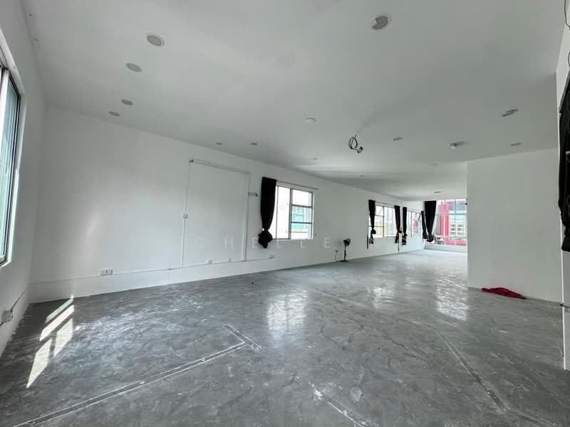 Shop for Rent in Skudai (Johor) - Michelle Ng - Interior - PropertyGuru.com.my