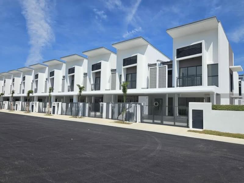 2-storey Terraced House for Rent in Bandar Rimbayu (Telok Panglima Garang) - Elyn Soo - PropertyGuru.com.my
