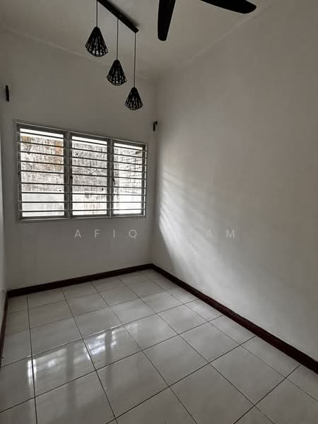 3-storey Terraced House for Sale in Rawang (Selangor) - Afiq Sham - Interior - PropertyGuru.com.my