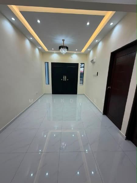 1-storey Terraced House for Sale in Kangkar Pulai (Skudai) - Melinda Ee - Entrance - PropertyGuru.com.my