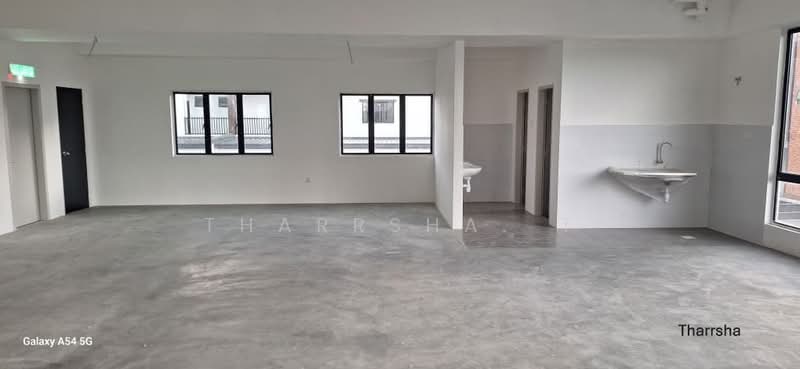 Shop for Rent in Semenyih (Selangor) - Tharrsha. T - Interior - PropertyGuru.com.my