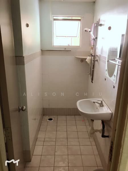 Apartment for Sale at Andari Townvilla - Alison Chiu - Bathroom - PropertyGuru.com.my