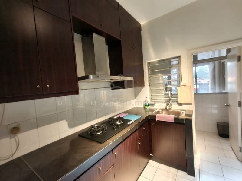 Kondominium untuk Disewa di Seri Maya Condominium - Desmond Low - Kitchen - PropertyGuru.com.my