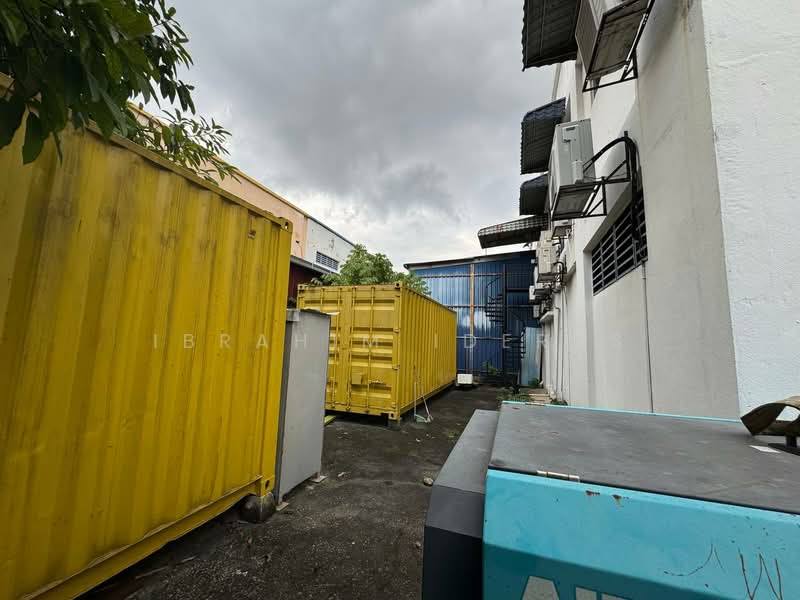 Semi-D Factory for Sale in Subang Jaya (Selangor) - Ibrahim Iderus - Exterior - PropertyGuru.com.my