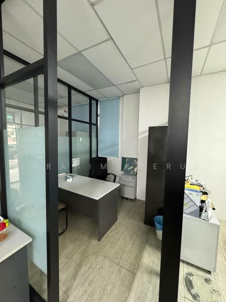 Semi-D Factory for Sale in Subang Jaya (Selangor) - Ibrahim Iderus - Interior - PropertyGuru.com.my