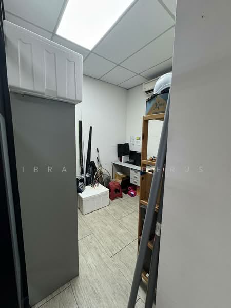 Semi-D Factory for Sale in Subang Jaya (Selangor) - Ibrahim Iderus - Study - PropertyGuru.com.my