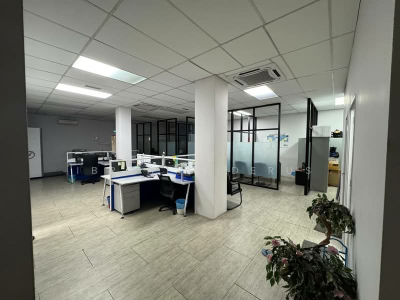 Semi-D Factory for Sale in Subang Jaya (Selangor) - Ibrahim Iderus - Interior - PropertyGuru.com.my