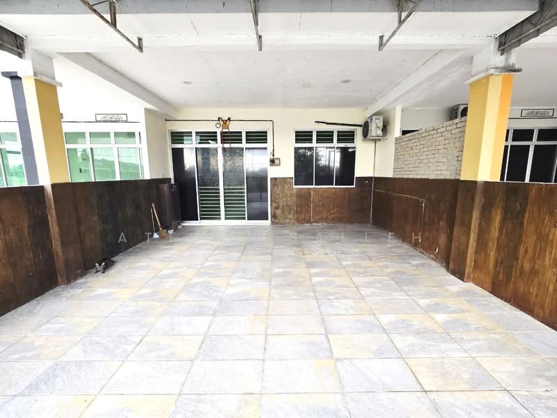 1-storey Terraced House for Sale in Kota Sarang Semut (Kedah) - Atikah Salleh - Porch - PropertyGuru.com.my