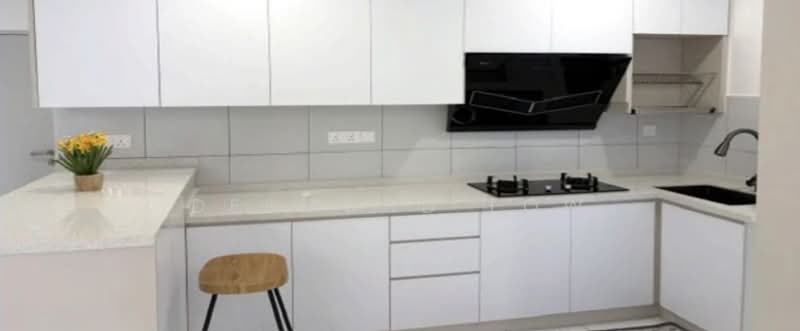 Kondominium untuk Disewa di Residensi Sateria - Desmond Low - Kitchen - PropertyGuru.com.my