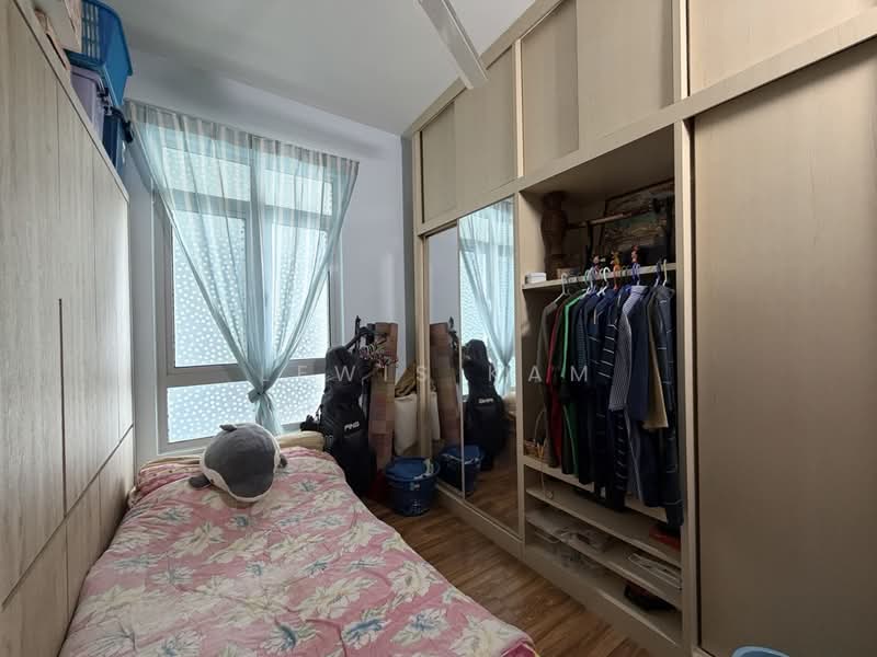 Condominium for Sale at 10 Island Resort - Lewis Kam - Bedroom - PropertyGuru.com.my
