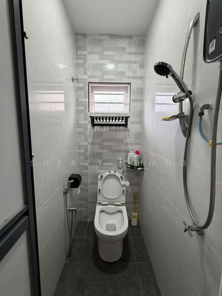 1-storey Terraced House for Sale in Kepong (Kuala Lumpur) - Sherry Chang - Bathroom - PropertyGuru.com.my