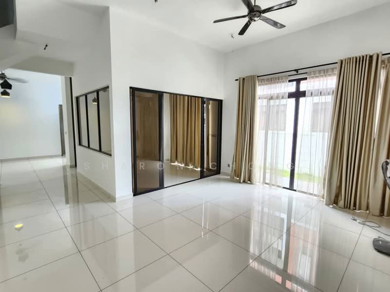 Rumah Kluster untuk Dijual di Horizon Hills (Iskandar Puteri (Nusajaya)) - Sharon Chong - Living Room - PropertyGuru.com.my